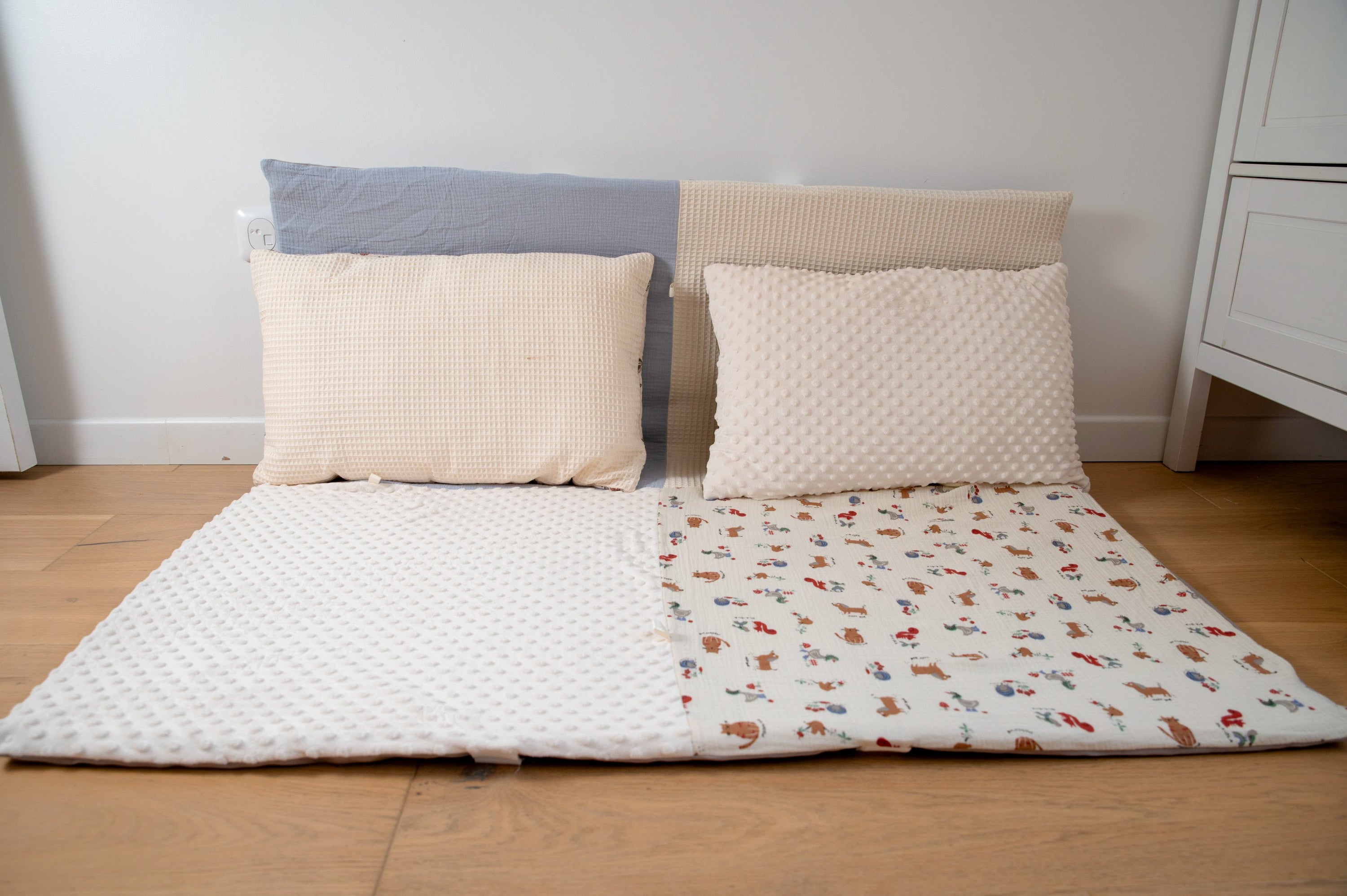 Motricité libre : le rôle essentiel du tapis d'éveil