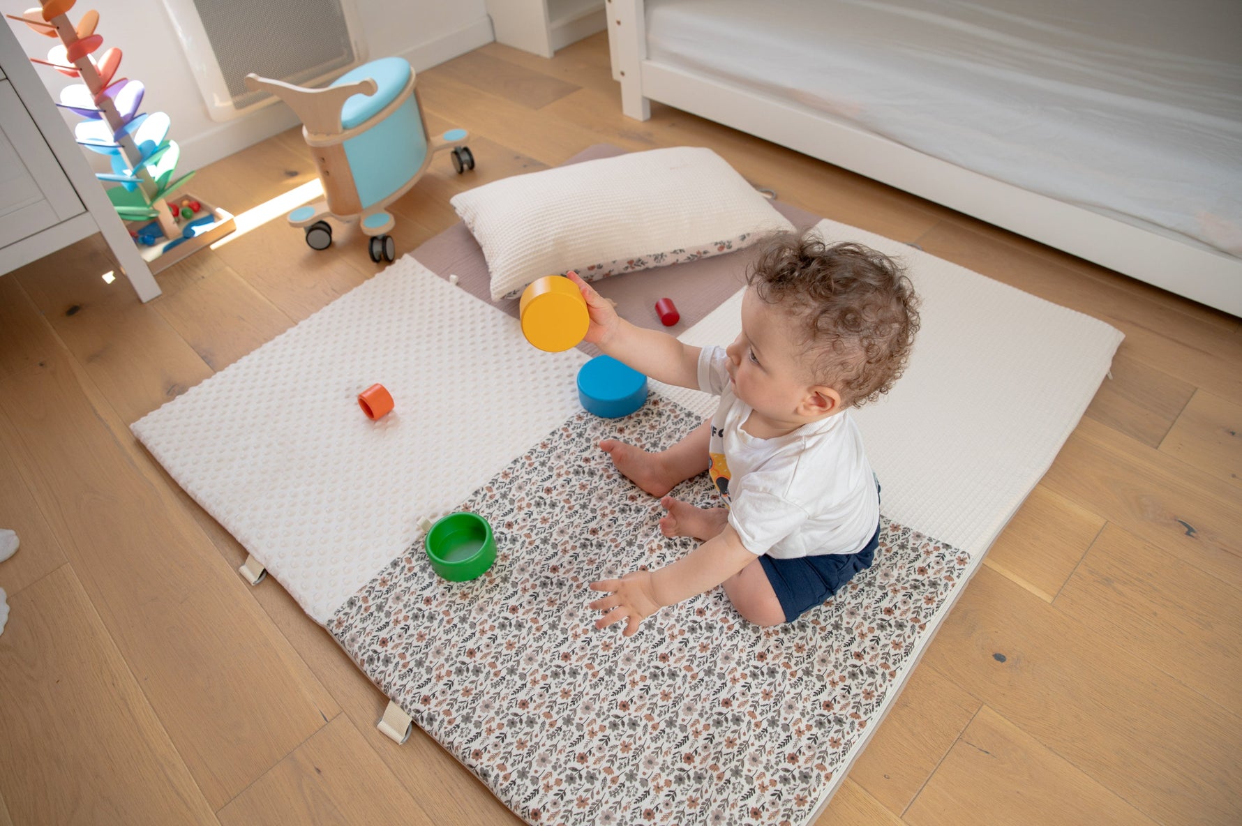 Quelle taille de tapis d'éveil choisir pour bébé ?