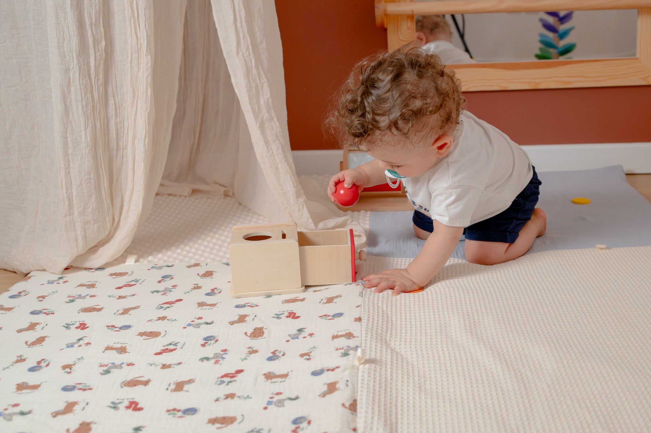 Les bienfaits du tapis d'éveil : ce qu'il apporte vraiment à bébé