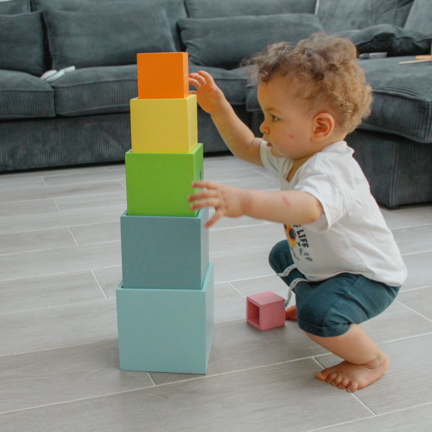 La Tour de cubes gigognes